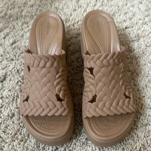 Crocs women's size 7 brown sandals, great condition, worn only twice
